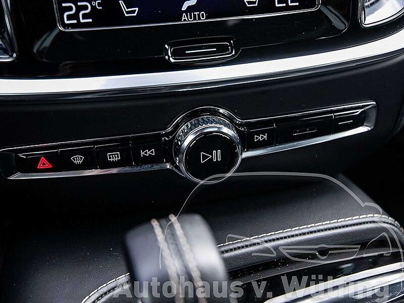 Volvo S60 R Design T8 Recharge Plug-In Hybrid AWD