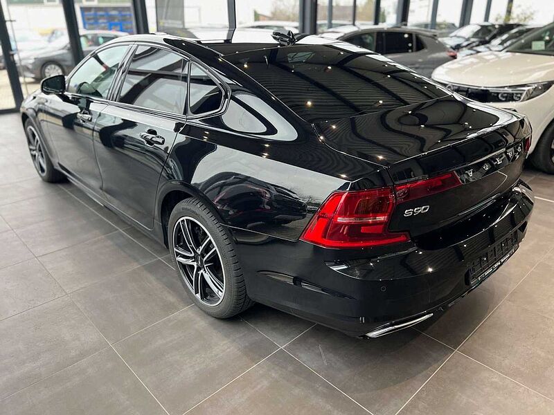 Volvo S90 R Design Plug-In Hybrid AWD +Schiebedach+